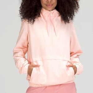 Lululemon Pack Light pullover size 6